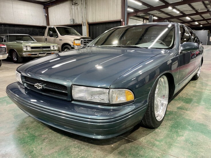 Thumbnail Photo undefined for New 1995 Chevrolet Impala SS
